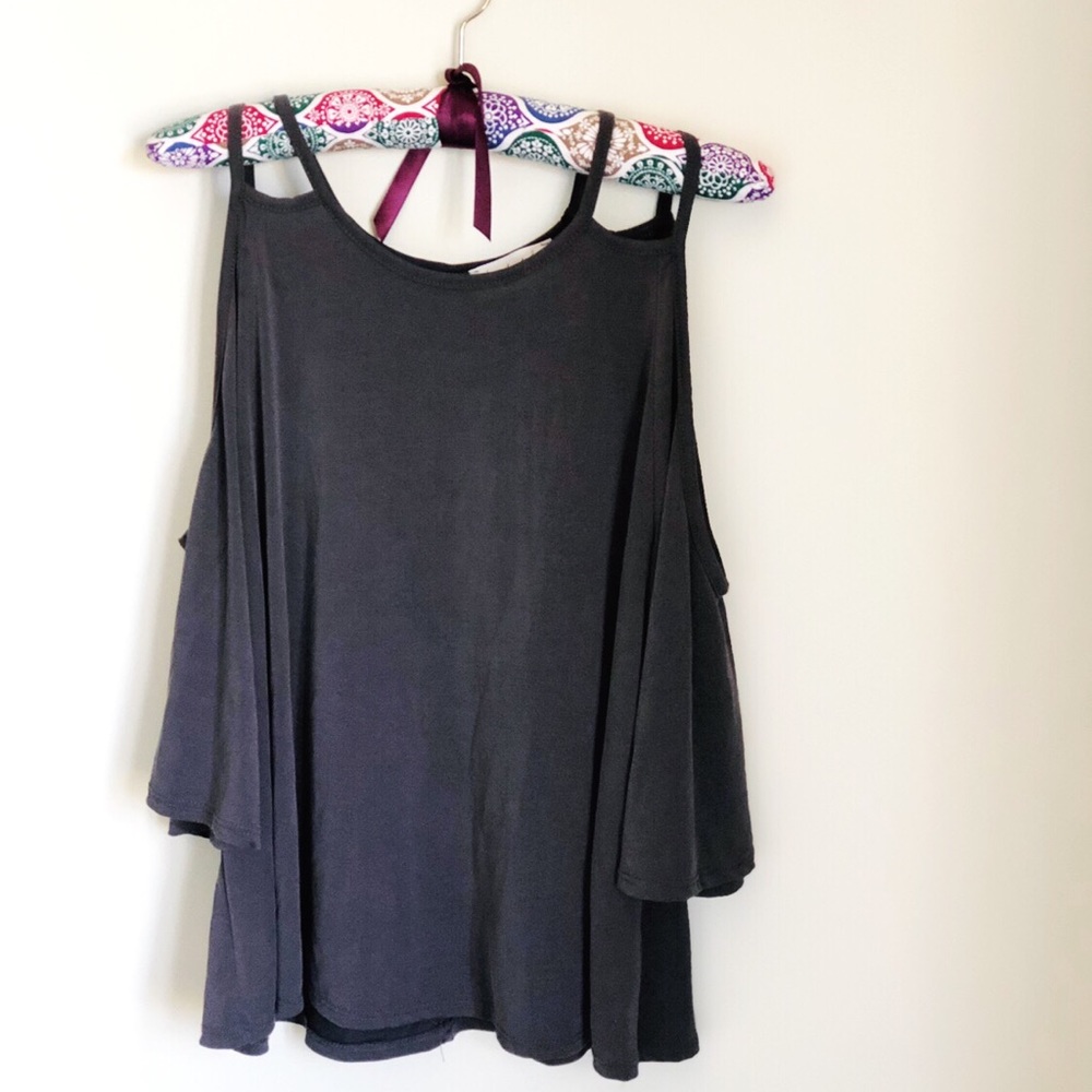Open Shoulder Super Soft Tee